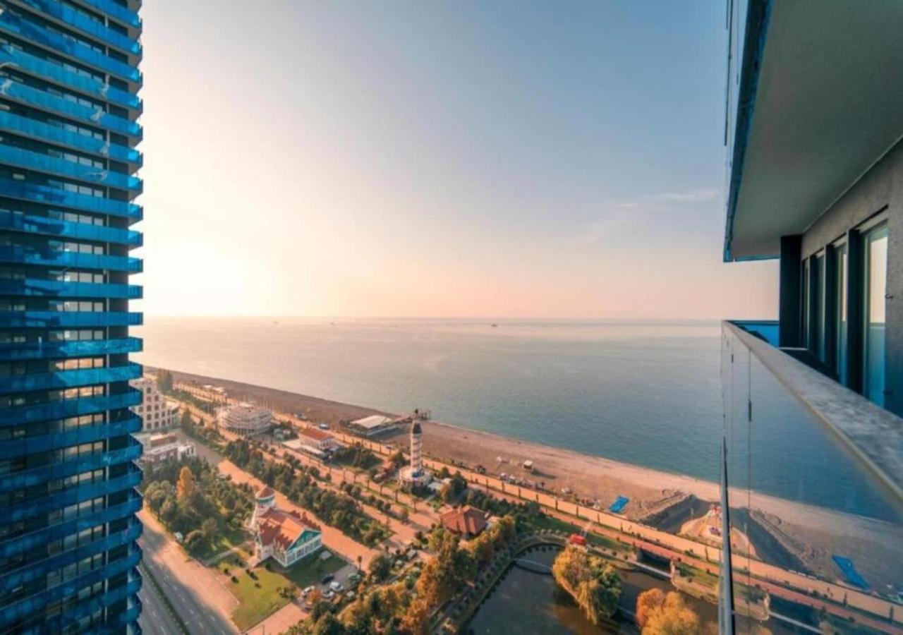Orbi City Sea View Batumi Bagian luar foto