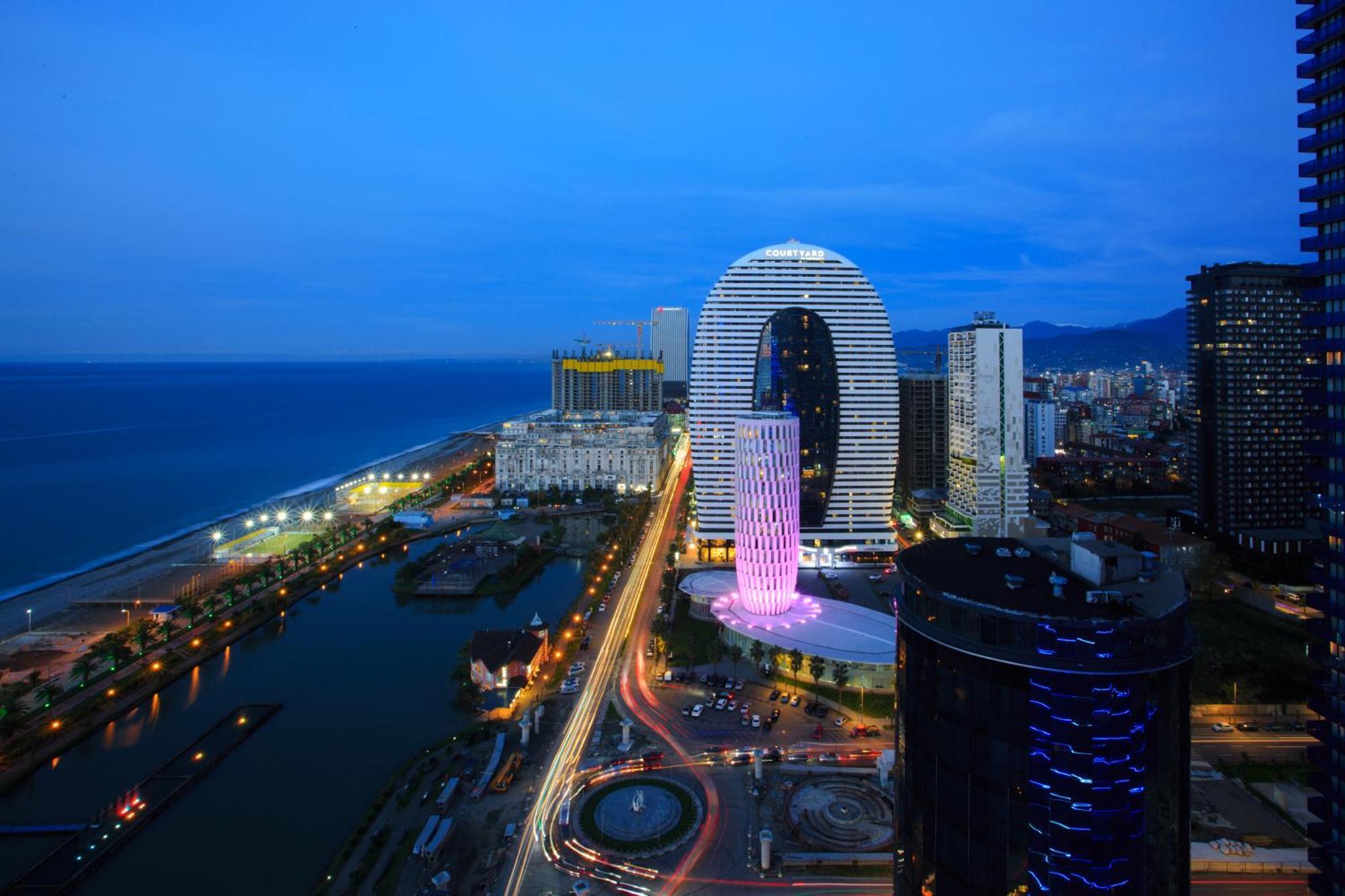 Orbi City Sea View Batumi Bagian luar foto