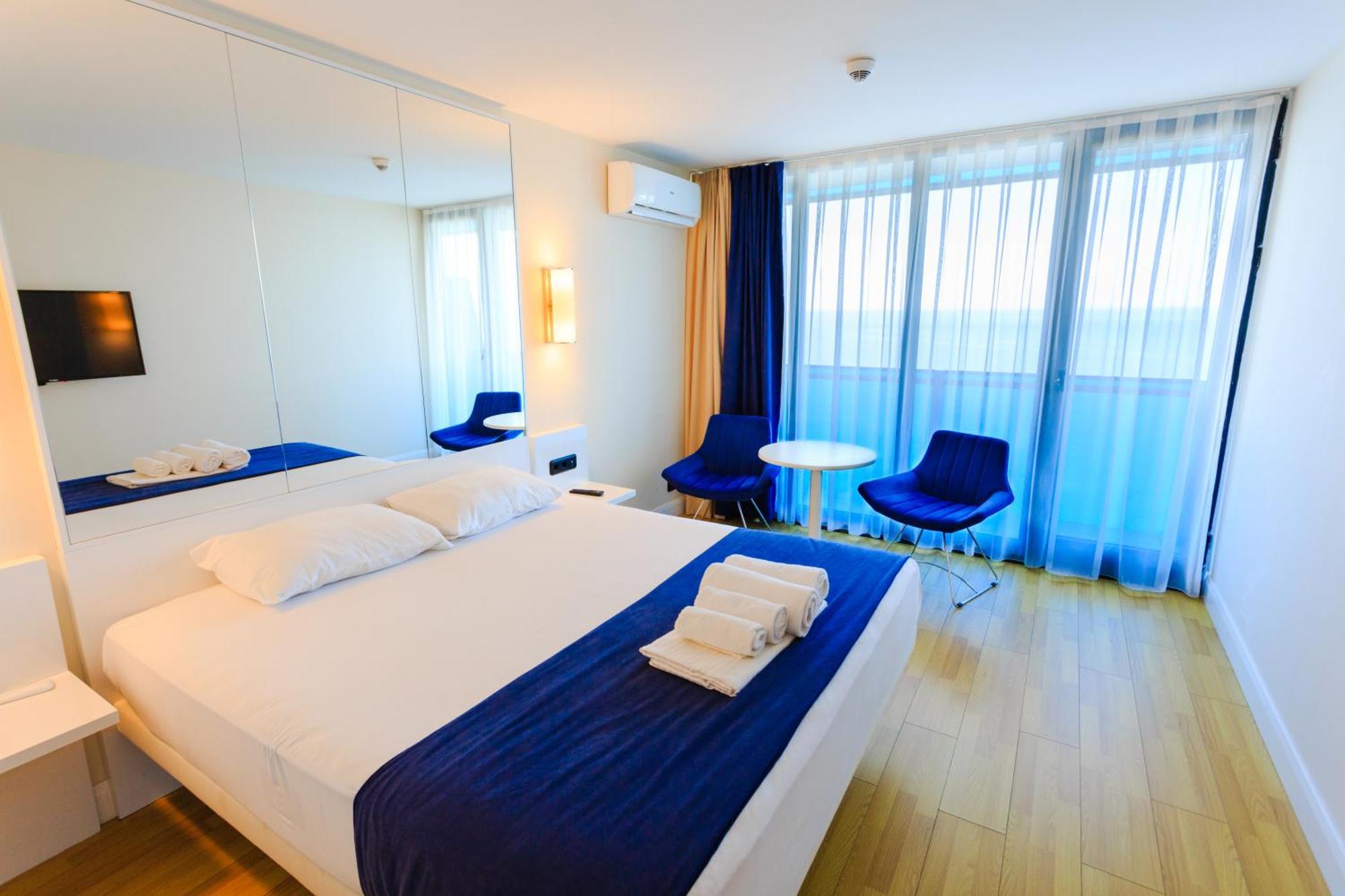 Orbi City Sea View Batumi Bagian luar foto